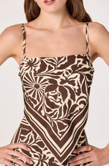 Eva Pointed Hem Spaghetti Strap Tank Top