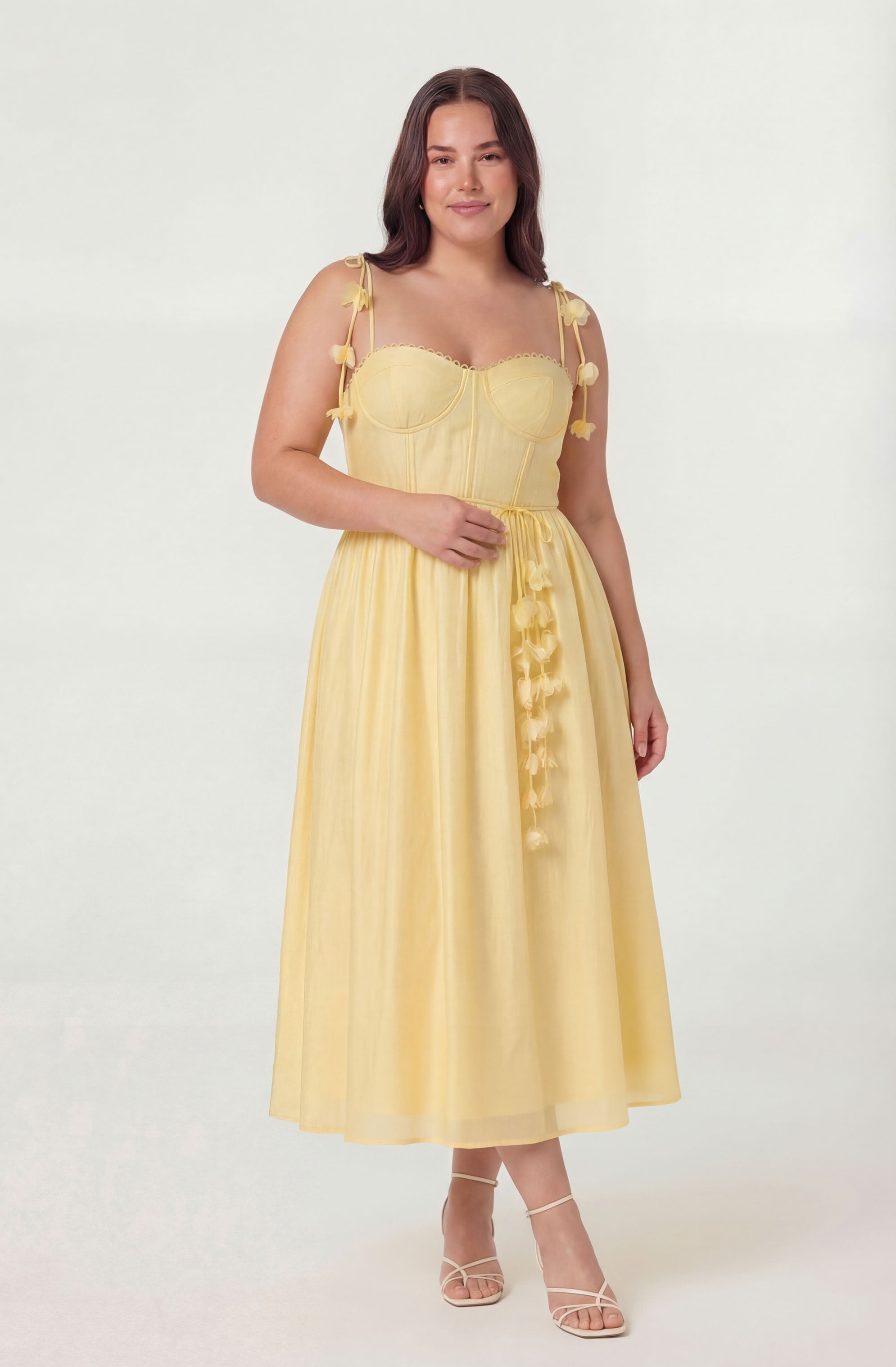 Halcyon 3D Flower Appliqu茅 Midi Dress