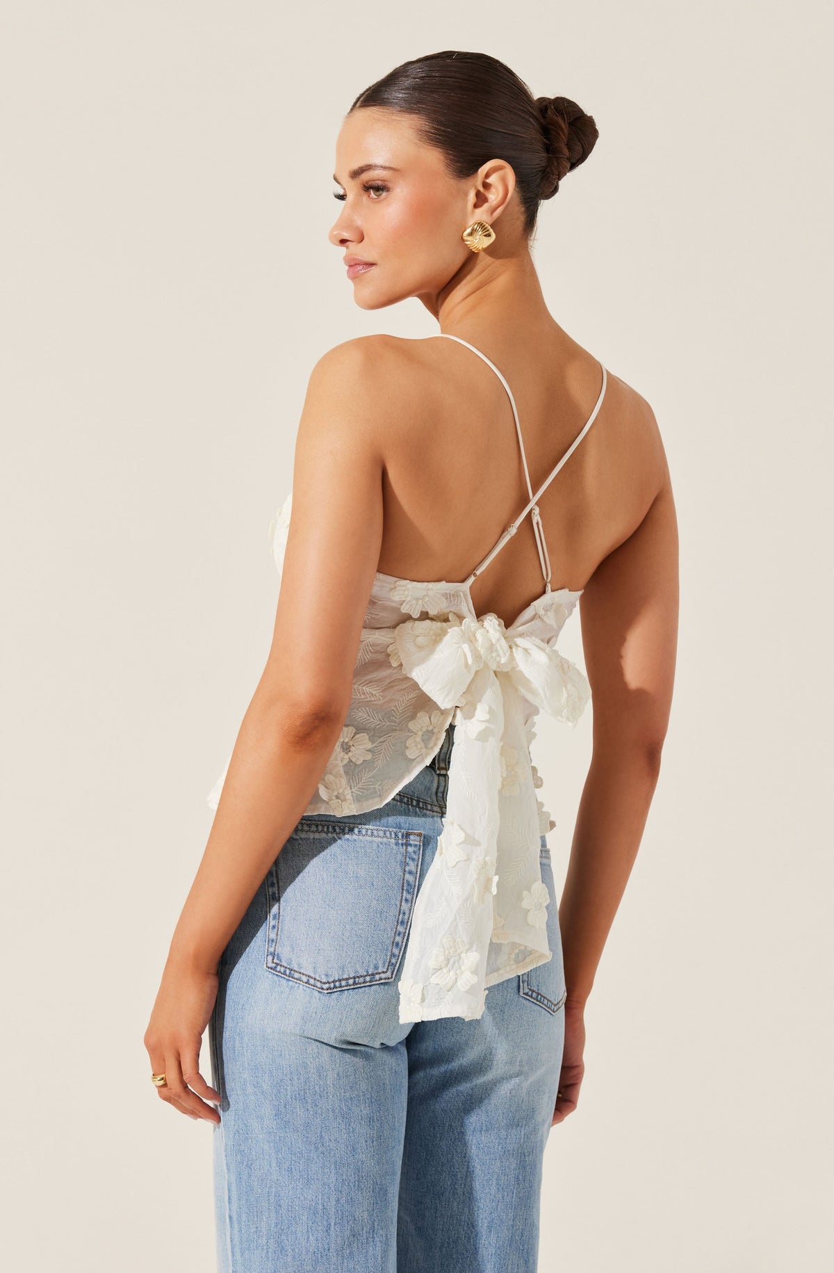 Everli Floral Appliqu茅 Camisole Top
