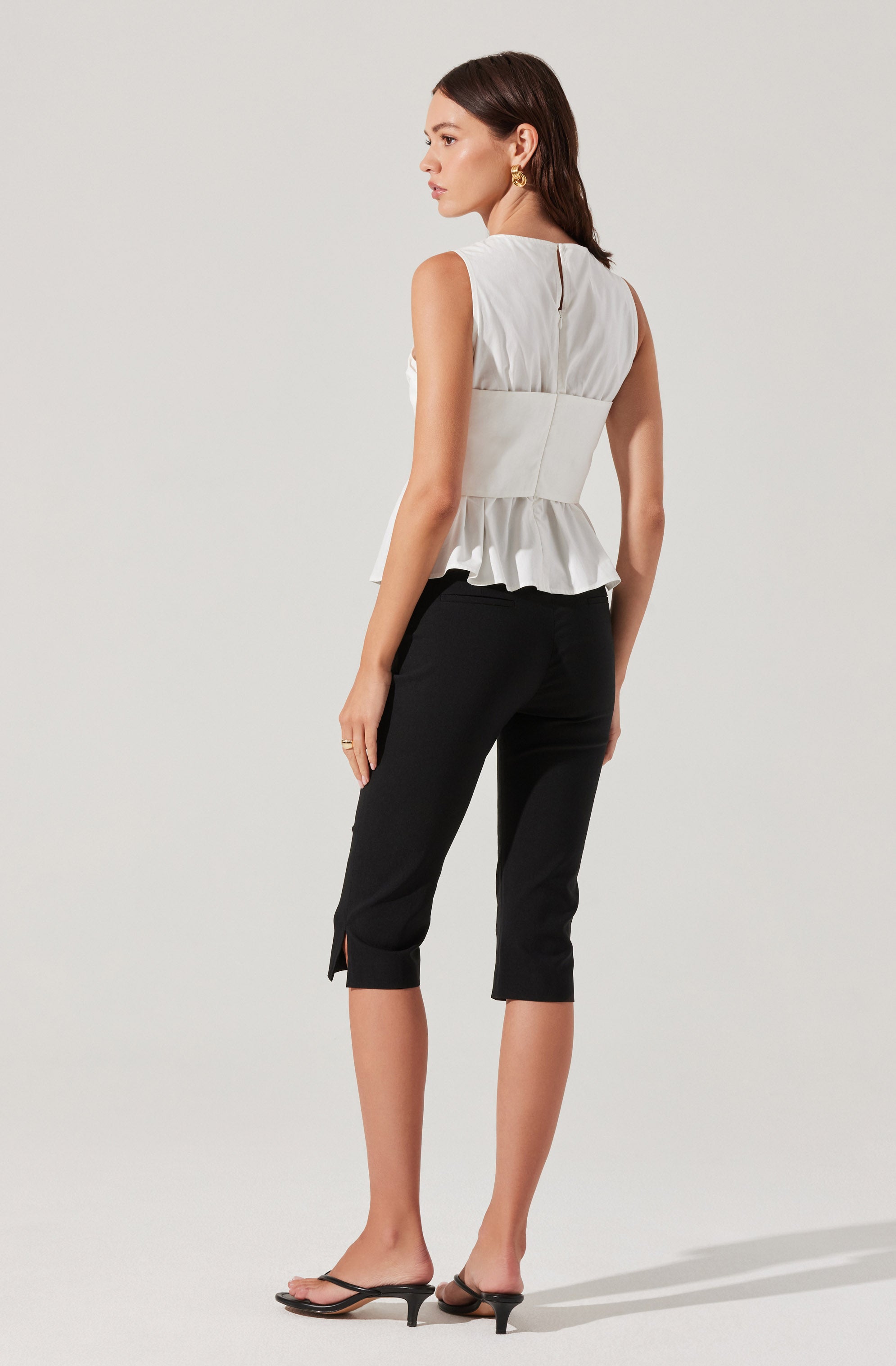Isela top