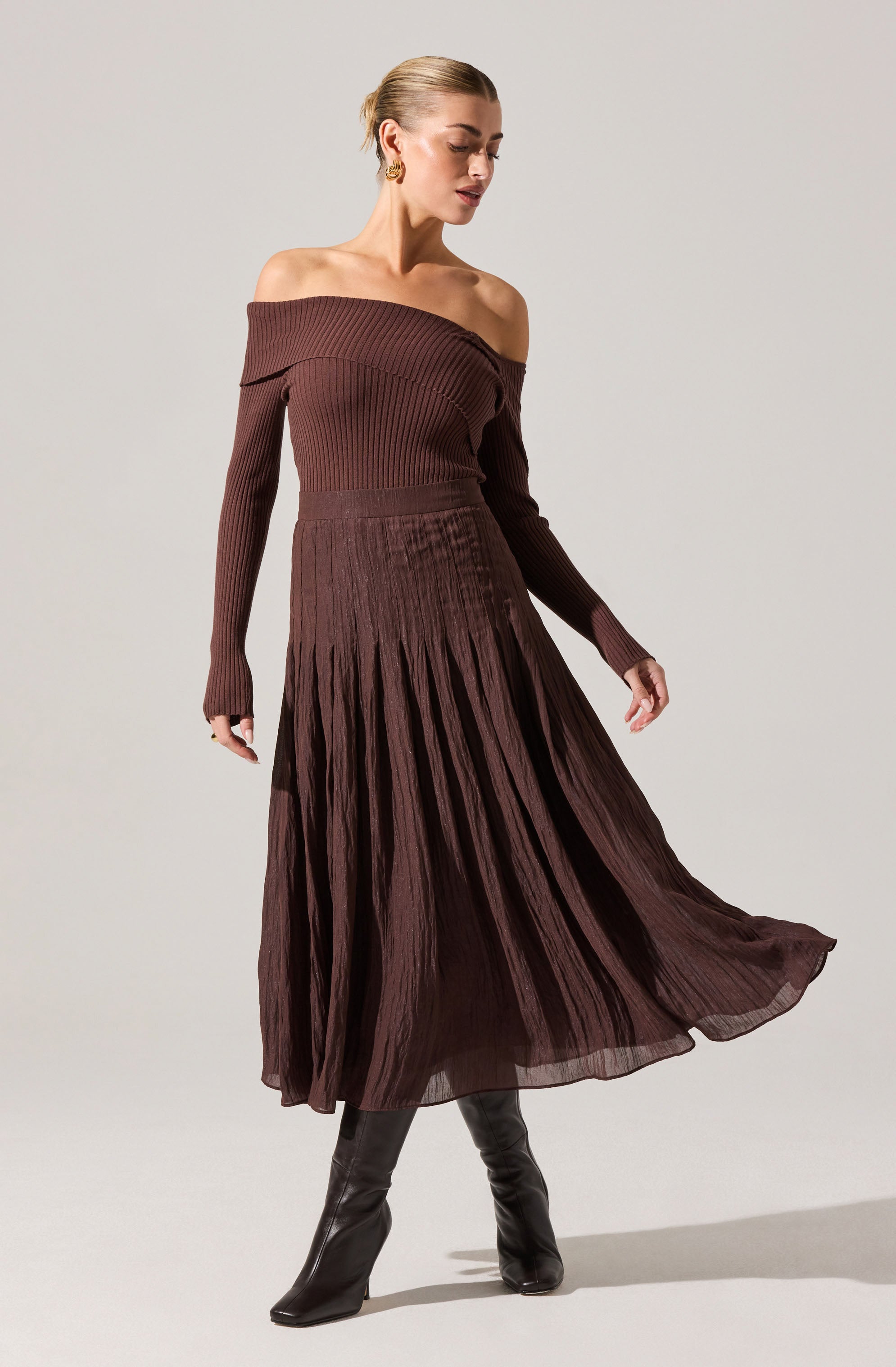 Daniella Off Shoulder Sweater