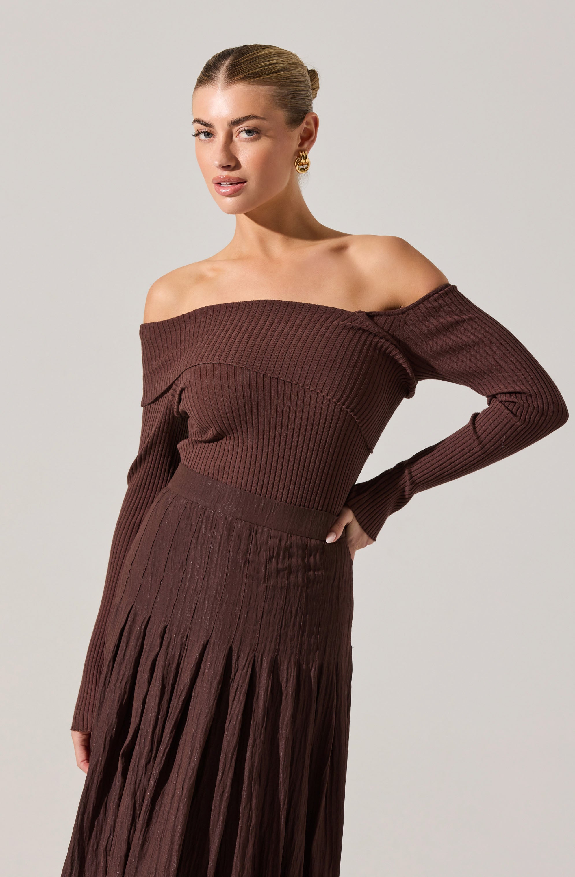 Daniella Off Shoulder Sweater