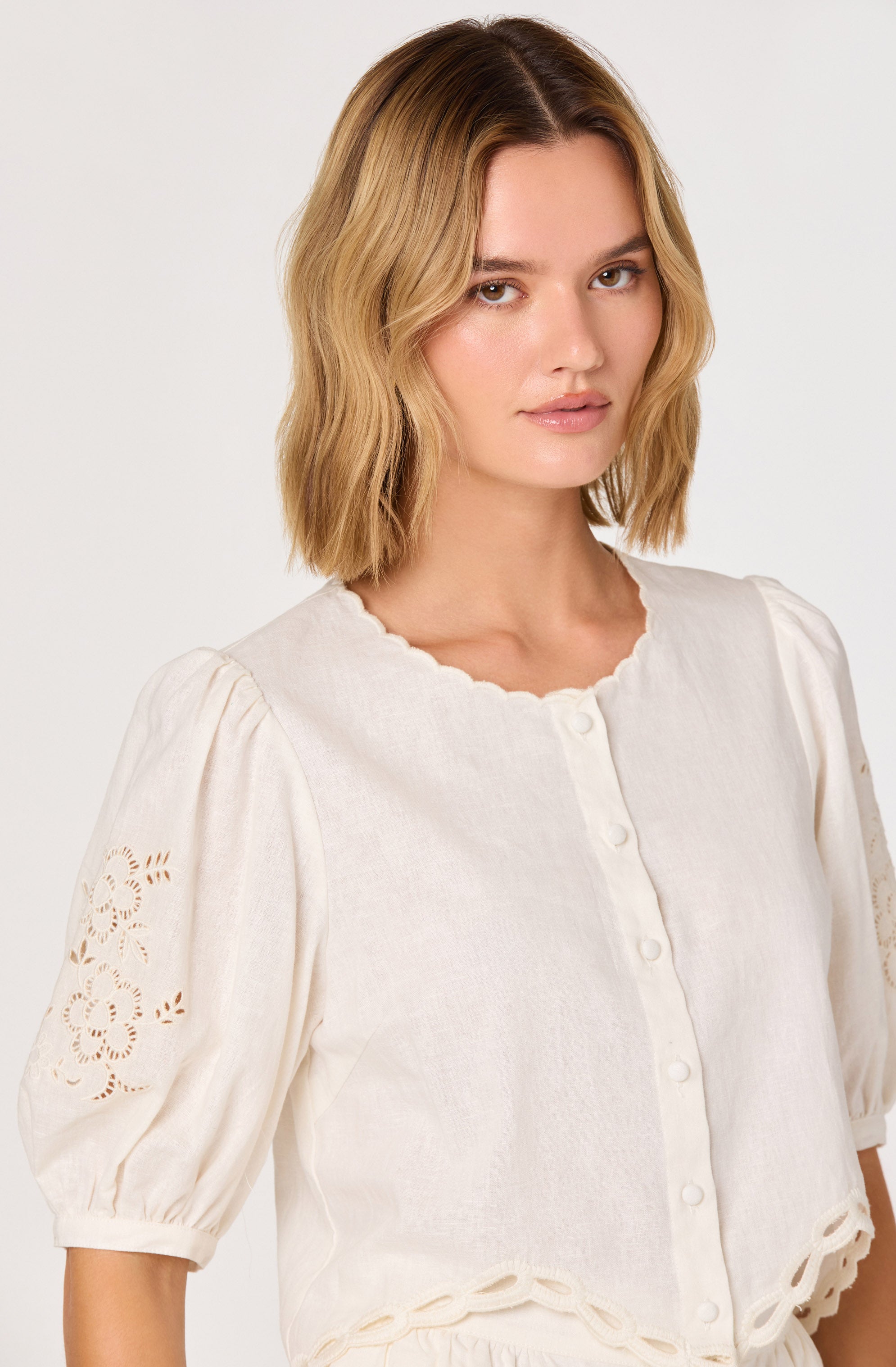 Joellyn Embroidered Puff Sleeve Top