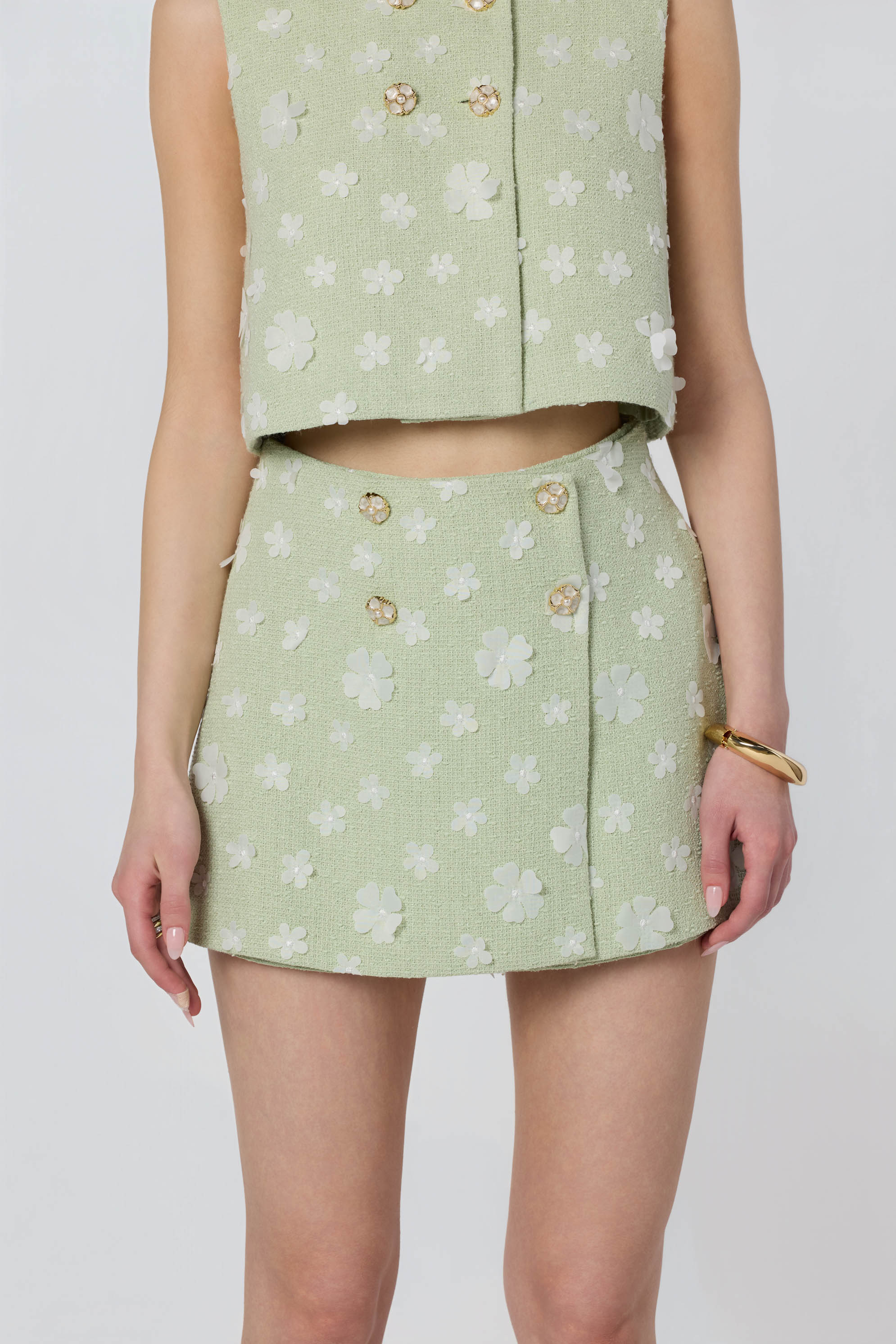 Janell Floral Applique Tweed Skort