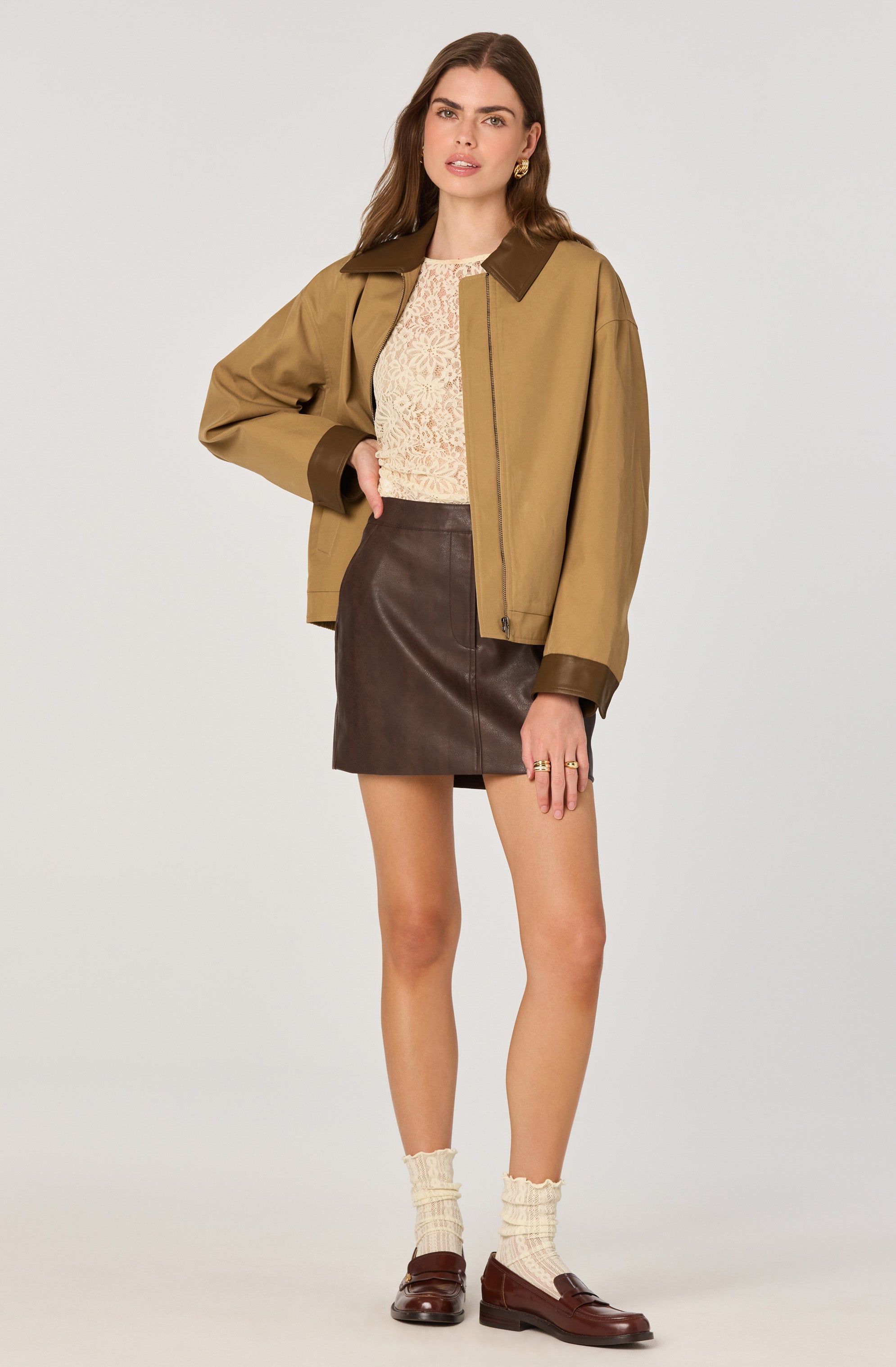 Contrast collar jacket