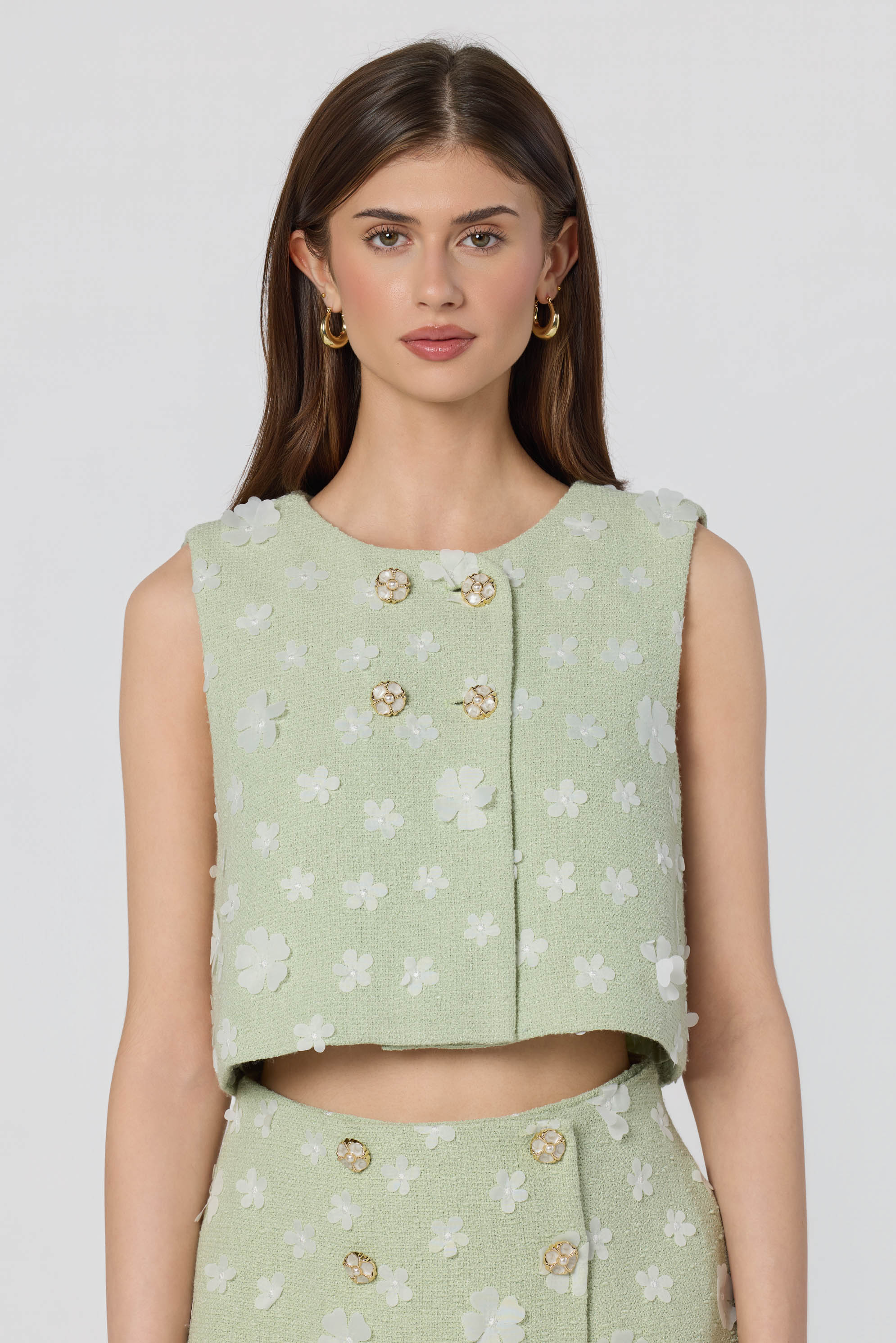 Janell Floral Applique Cropped Vest